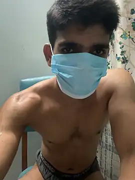 BadBoyTom78 Chat XXX in diretta