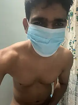 BadBoyTom78 在線直播表演