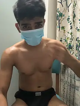 BadBoyTom78 Show in webcam