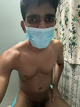 BadBoyTom78 Show in webcam