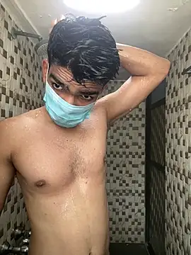 Naughtytomboy78: διαδικτυακό σόου στην κάμερα