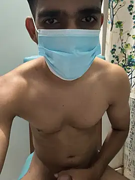Show modela Naughtytomboy78 na web-kameri