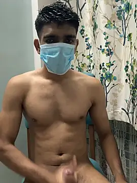 Naughtytomboy78 网络视讯表演