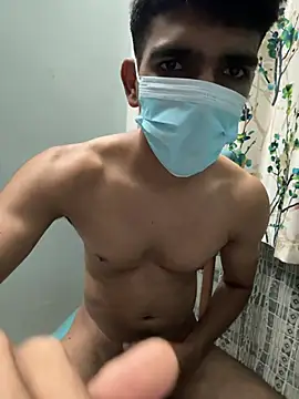 Naughtytomboy78 网络视讯表演