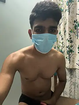 Naughtytomboy78 网络视讯表演
