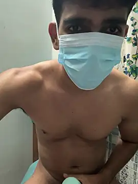Naughtytomboy78のウェブカメラショー