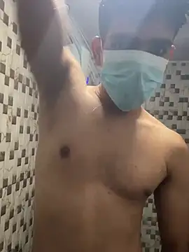 Naughtytomboy78 webkamerás műsora