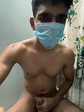 Naughtytomboy78 网络视讯表演