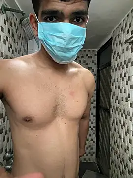 Naughtytomboy78 网络视讯表演