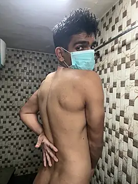 Naughtytomboy78 Show in webcam