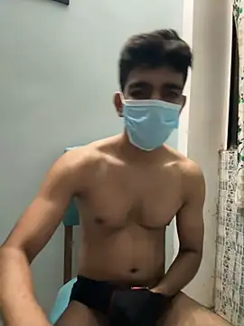 Naughtytomboy78 Pertunjukan Webcam