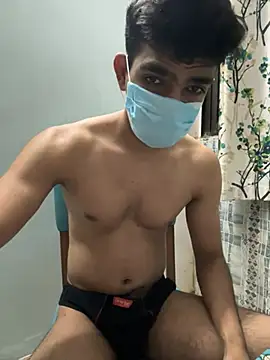 Naughtytomboy78 网络视讯表演