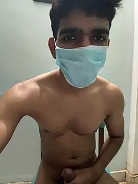 Naughtytomboy78 网络视讯表演