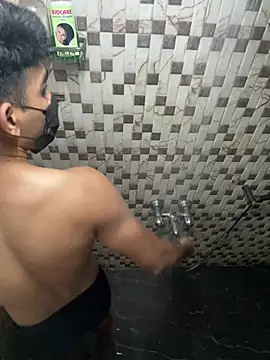Naughtytomboy78 Show in webcam