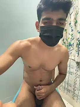 Naughtytomboy78 网络视讯表演