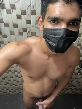 Show modela Naughtytomboy78 na web-kameri