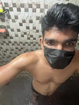 Naughtytomboy78 Pertunjukan Webcam