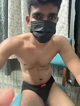 Naughtytomboy78 网络视讯表演