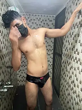 Naughtytomboy78 Show in webcam