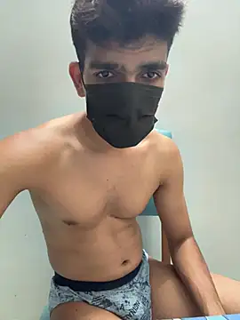 Naughtytomboy78のウェブカメラショー