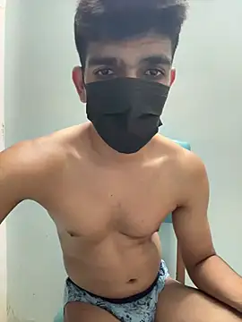 הופעת וובקאם של Naughtytomboy78