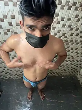 Show de Naughtytomboy78 na webcam