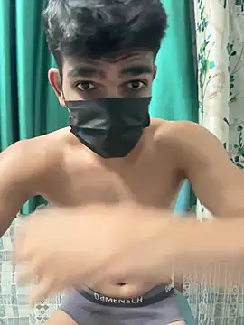 Naughtytomboy78 网络视讯表演