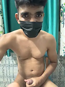 Naughtytomboy78 Pertunjukan Webcam