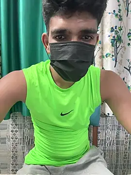 Show modela Naughtytomboy78 na web-kameri