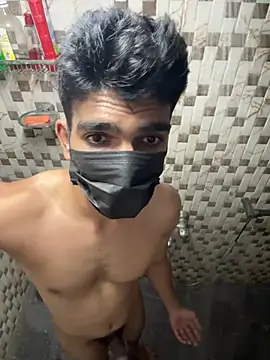 Show de Naughtytomboy78 na webcam