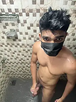 Naughtytomboy78のウェブカメラショー
