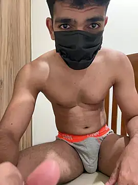 Naughtytomboy78: διαδικτυακό σόου στην κάμερα