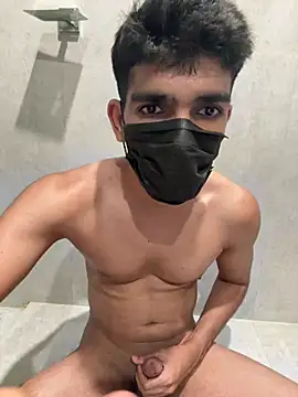 Naughtytomboy78 Pertunjukan Webcam