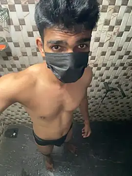 Naughtytomboy78のウェブカメラショー