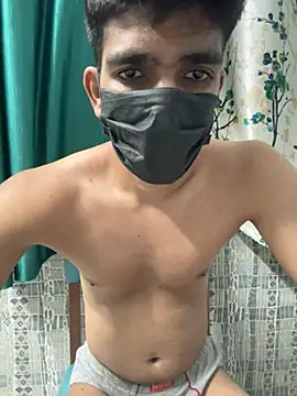 Naughtytomboy78 Show in webcam