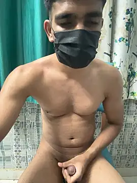 Pokazy przed kamerką – Naughtytomboy78