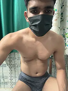 Naughtytomboy78 网络视讯表演