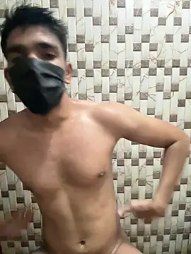 Naughtytomboy78 Show in webcam