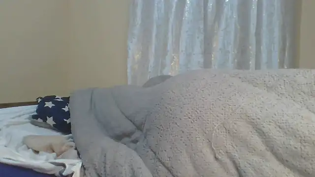 ndivhuwomuleya's Live Chat Room
