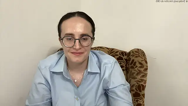 SofiaTease Adlı Modelin Canlı XXX Sohbeti