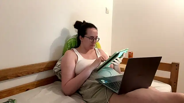 SofiaTease Adlı Modelin Canlı XXX Sohbeti