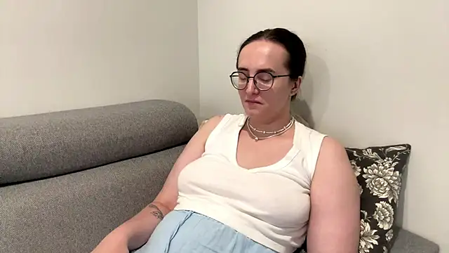 Chat +18 de SofiaTease ao vivo