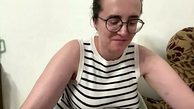 SofiaTease live XXX chat