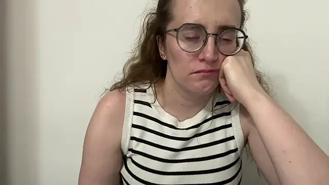 SofiaTease – Naživo XXX chat
