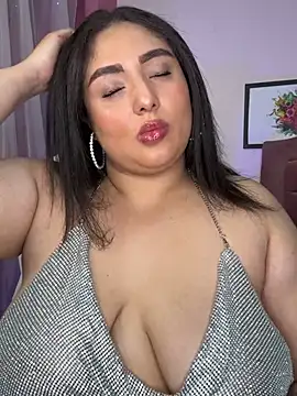 Selenee23 Adlı Modelin Web Kamerası Şovu