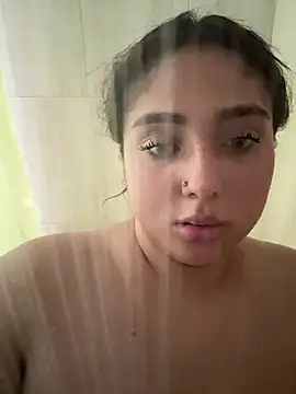 Selenee23's Webcam Show