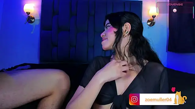 הופעת וובקאם של Zoe_Axel1