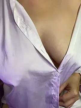 Meow_sexygirl 网络视讯表演