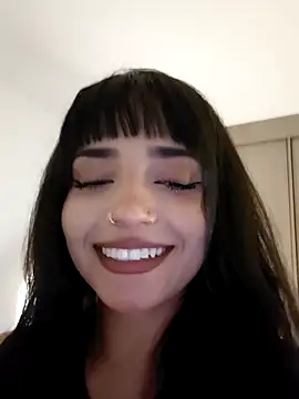 Hannae3's Live XXX Chat