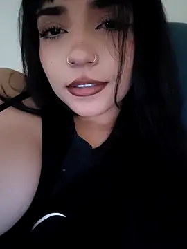 Chat XXX en directo de Hannae3